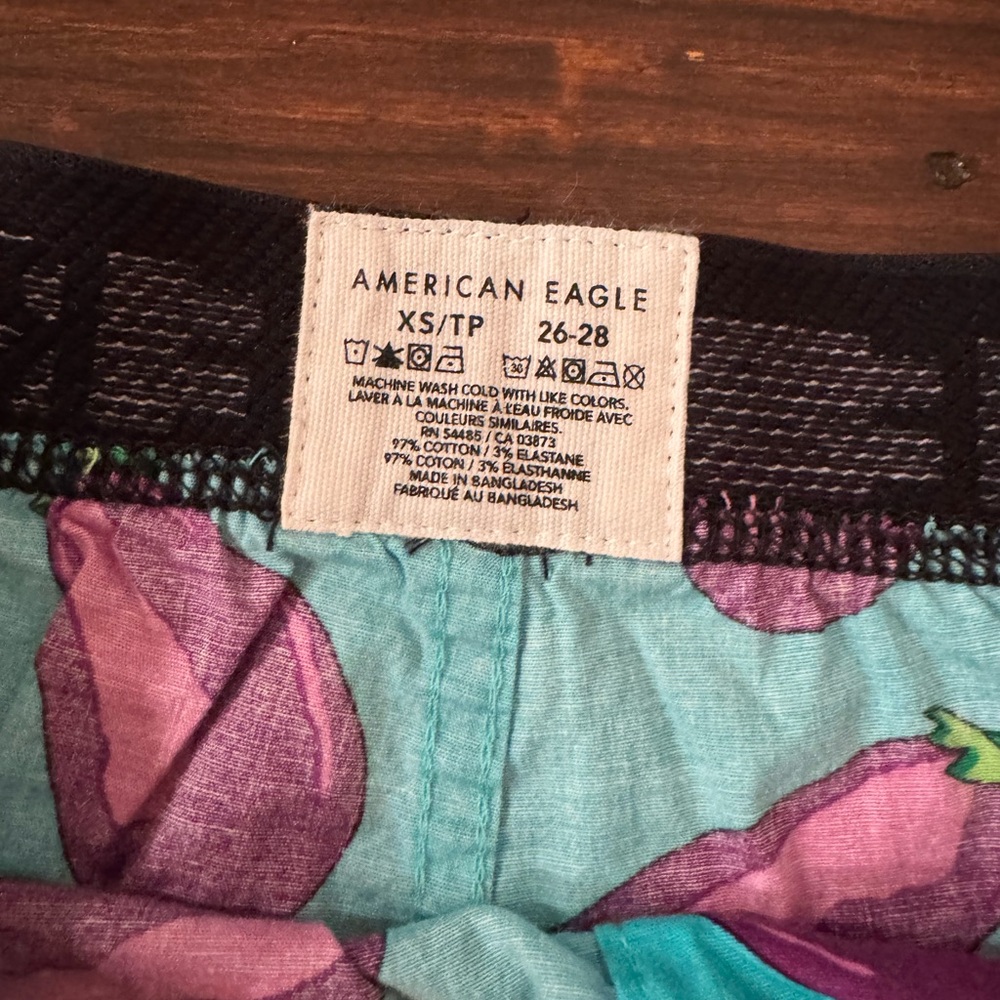 American Eagle Purple and Teal eggplant Print Boxers XS men’s - Picture 2 of 2